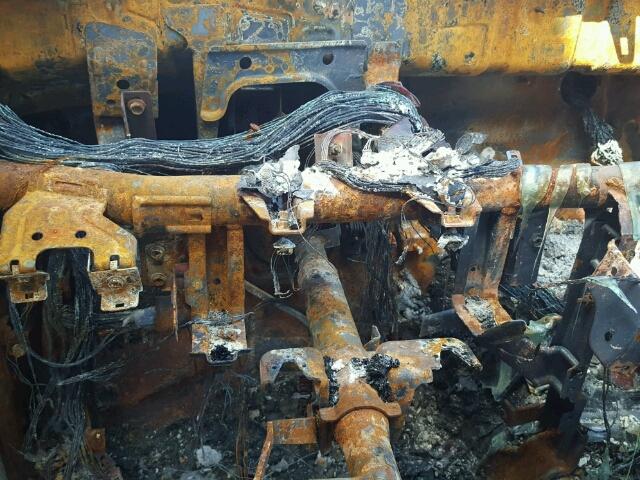 5N1ED28T22C591384 - 2002 NISSAN XTERRA XE BURN photo 8