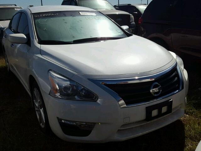 1N4AL3AP0DN555666 - 2013 NISSAN ALTIMA WHITE photo 1