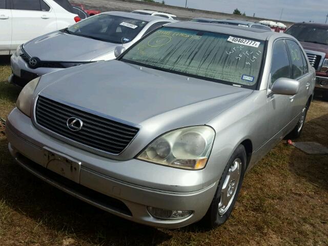 JTHBN30F220089927 - 2002 LEXUS LS 430 SILVER photo 2