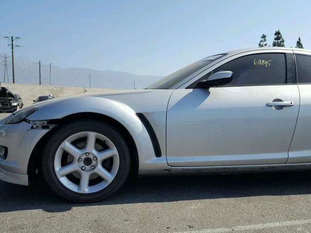 JM1FE17N440133059 - 2004 MAZDA RX8 SILVER photo 9