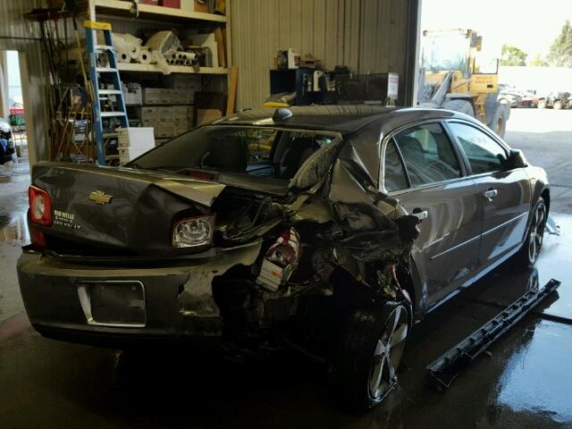 1G1ZC5E00CF288357 - 2012 CHEVROLET MALIBU ნაცრისფერი ფოტო 4