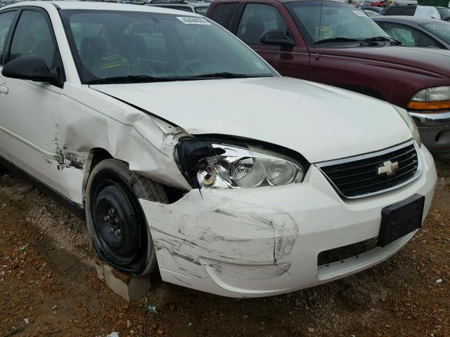 1G1ZS58F38F139516 - 2008 CHEVROLET MALIBU LS თეთრი ფოტო 9