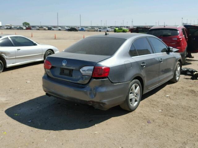 3VWLL7AJ4EM288398 - 2014 VOLKSWAGEN JETTA TDI SILVER photo 4