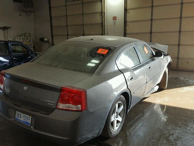 2B3KA33VX9H584433 - 2009 DODGE CHARGER SX GRAY photo 4