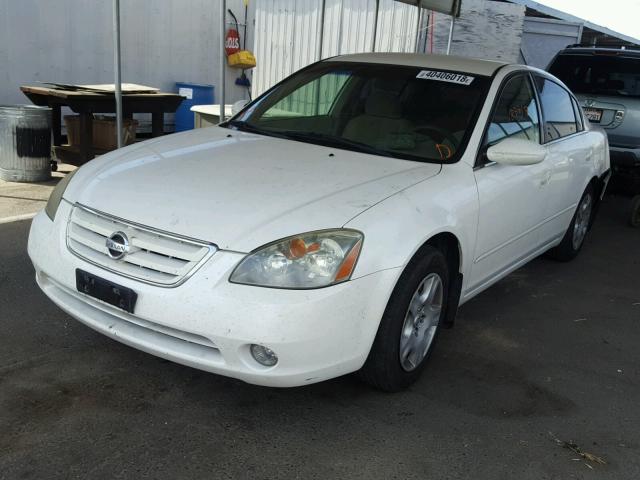 1N4AL11D33C258900 - 2003 NISSAN ALTIMA BAS WHITE photo 2