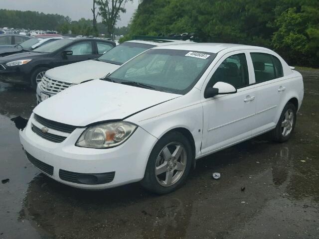 1G1AL58F587231666 - 2008 CHEVROLET COBALT LT WHITE photo 2