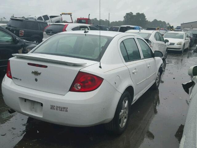 1G1AL58F587231666 - 2008 CHEVROLET COBALT LT WHITE photo 4