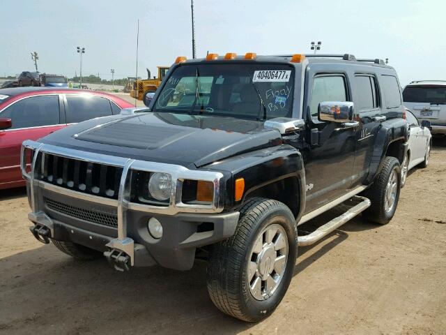 5GTDN13E978200685 - 2007 HUMMER H3 BLACK photo 2