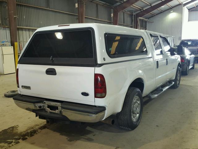 1FTSW20P56EC76167 - 2006 FORD F250 SUPER WHITE photo 4