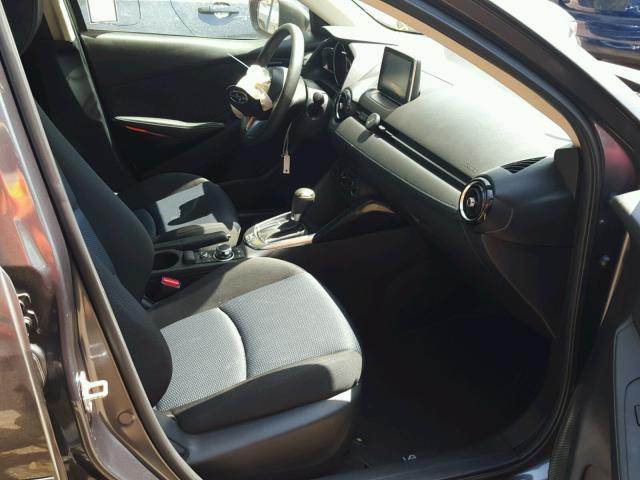 3MYDLBZV5GY125032 - 2016 TOYOTA SCION IA CHARCOAL photo 5