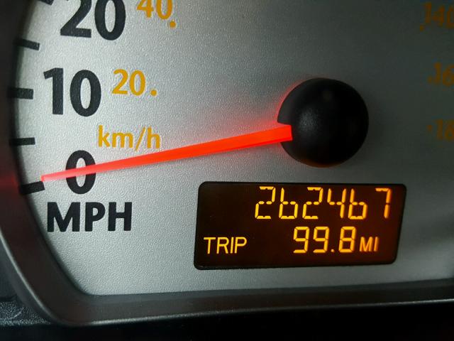 1G8AM14F74Z115851 - 2004 SATURN ION LEVEL SILVER photo 8