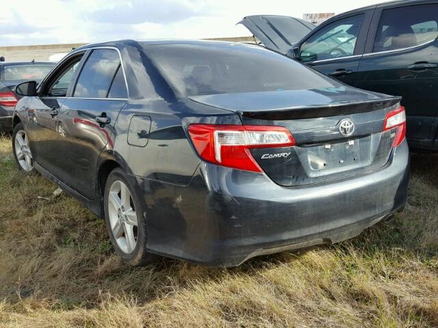 4T1BF1FKXEU407566 - 2014 TOYOTA CAMRY BLACK photo 3