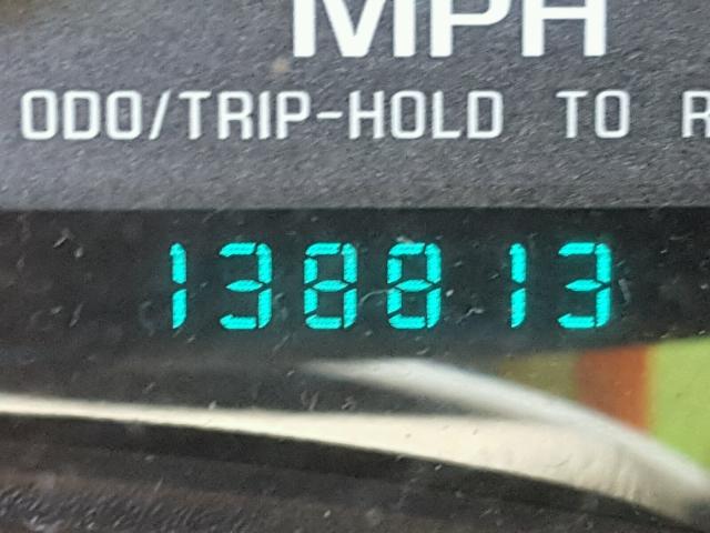 1GKDT13W7W2524388 - 1998 GMC JIMMY أسود صورة 8