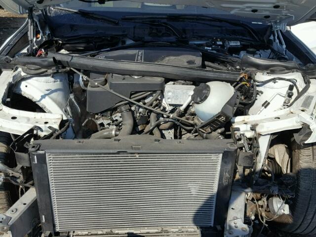 WBA3C3G51ENR25269 - 2014 BMW 320 WHITE photo 7