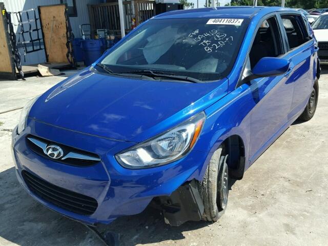 KMHCT5AE2CU033912 - 2012 HYUNDAI ACCENT BLUE photo 2