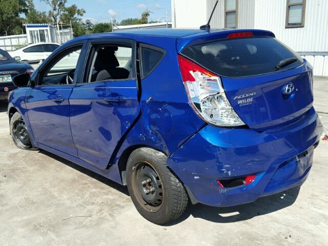 KMHCT5AE2CU033912 - 2012 HYUNDAI ACCENT BLUE photo 3