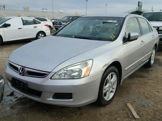 1HGCM55396A166474 - 2006 HONDA ACCORD SILVER photo 2