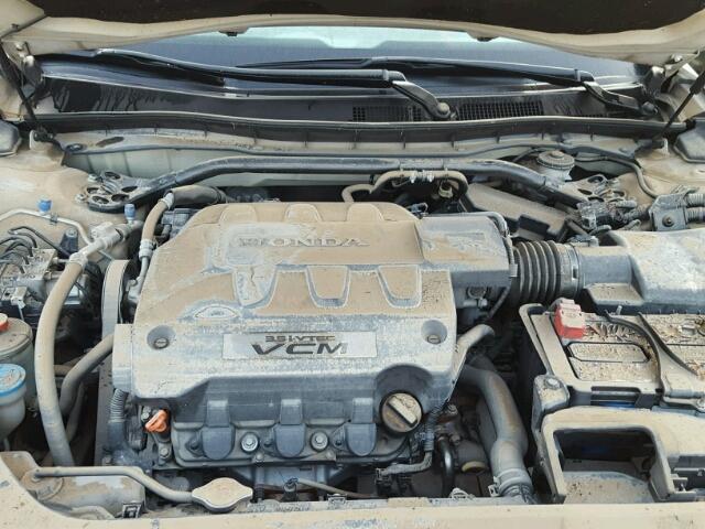 5J6TF1H57AL012674 - 2010 HONDA ACCORD CRO WHITE photo 7