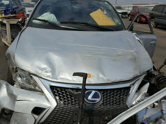 JTHKD5BH5E2192958 - 2014 LEXUS CT SILVER photo 7