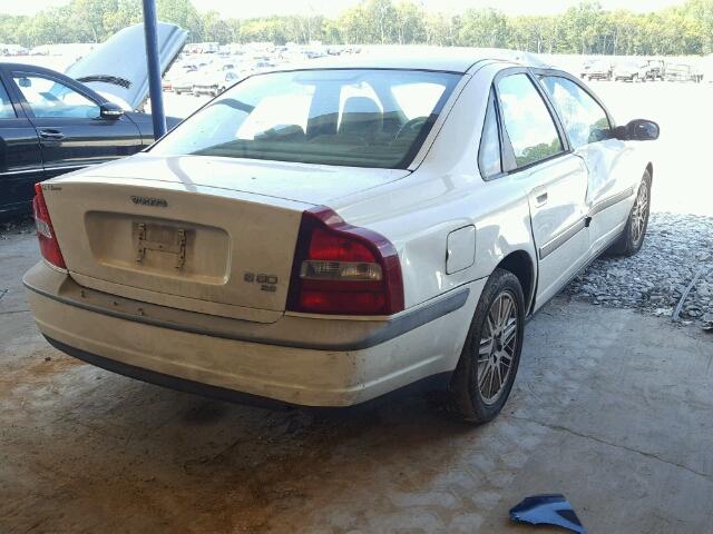 YV1TS92D821247219 - 2002 VOLVO S80 WHITE photo 4