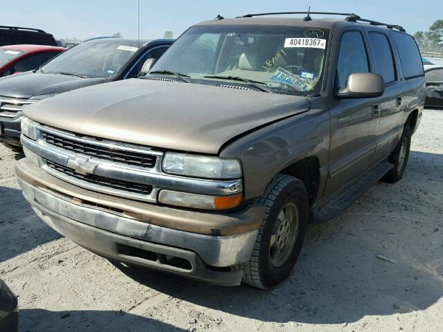 1GNEC16Z23J222831 - 2003 CHEVROLET SUBURBAN C GRAY photo 2