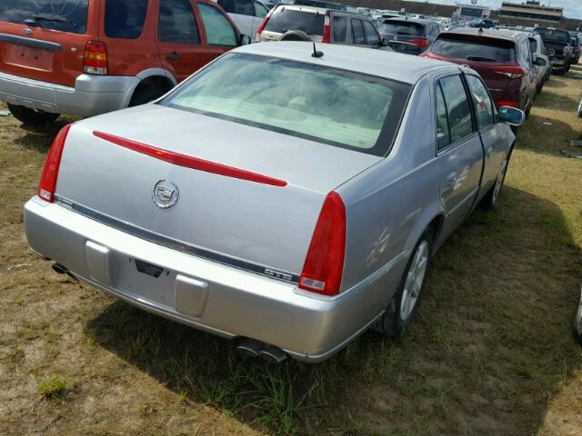 1G6KD57Y86U102110 - 2006 CADILLAC DTS SILVER photo 4