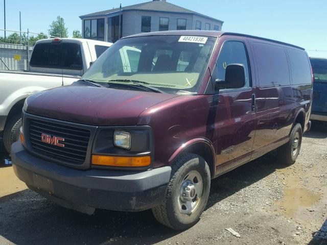 1GTGG25VX31179947 - 2003 GMC SAVANA G25 MAROON photo 2