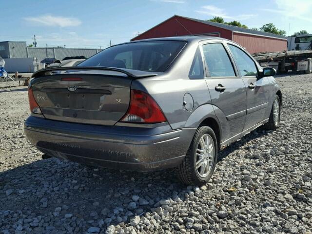 1FAFP34383W318841 - 2003 FORD FOCUS SE C GRAY photo 4