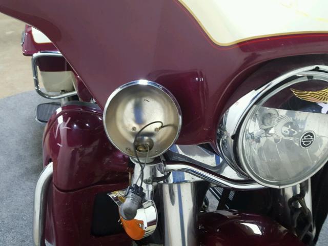 1HD1FC4107Y692682 - 2007 HARLEY-DAVIDSON FLHTCUI WHITE photo 14