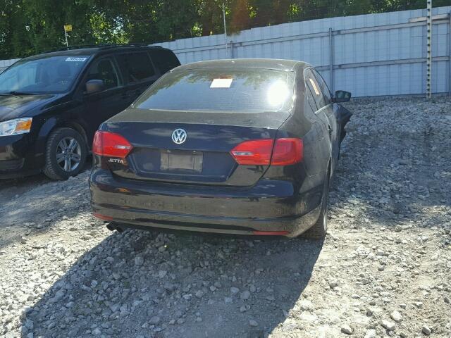 3VW1K7AJ1BM375598 - 2011 VOLKSWAGEN JETTA BASE 黑色 照片 4