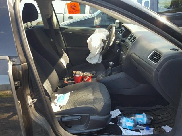 3VW1K7AJ1BM375598 - 2011 VOLKSWAGEN JETTA BASE 黑色 照片 5