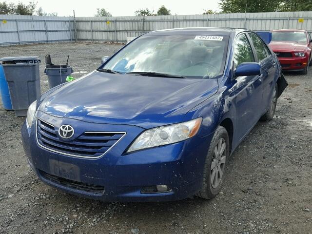 4T1BK46KX7U032195 - 2007 TOYOTA CAMRY NEW BLUE photo 2