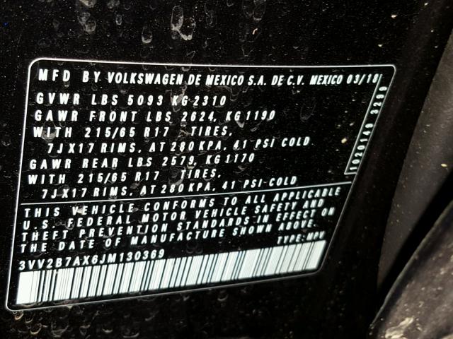 3VV2B7AX6JM130369 - 2018 VOLKSWAGEN TIGUAN SE Schwarz Foto 10