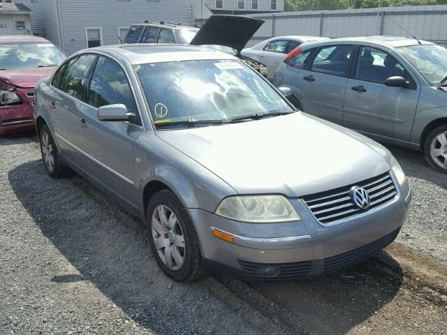 WVWTH63BX3P256826 - 2003 VOLKSWAGEN PASSAT GLX SILVER photo 1