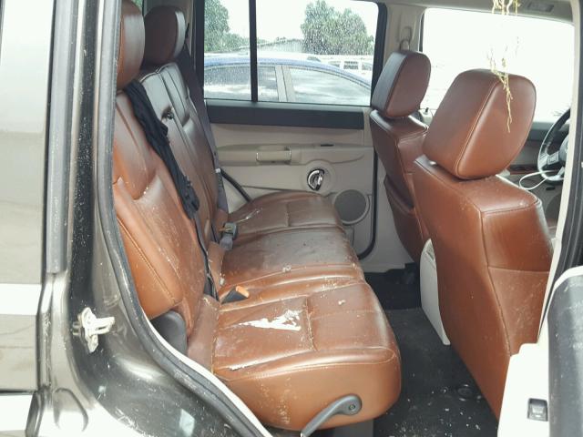 1J8HG58286C285872 - 2006 JEEP COMMANDER GRAY photo 6