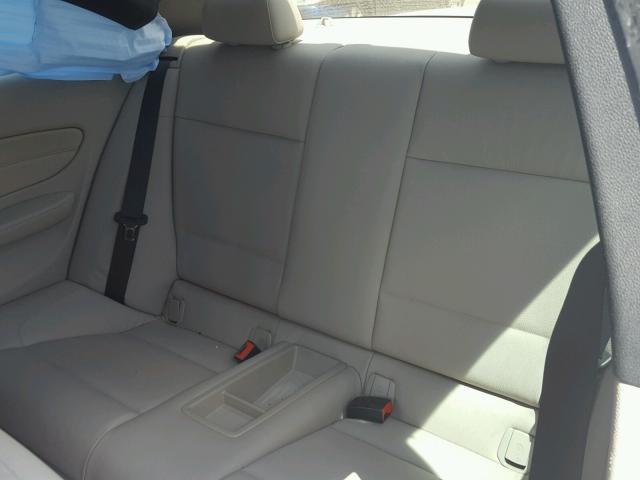 WBAUC9C51CVM11626 - 2012 BMW 135 I Білий фото 6