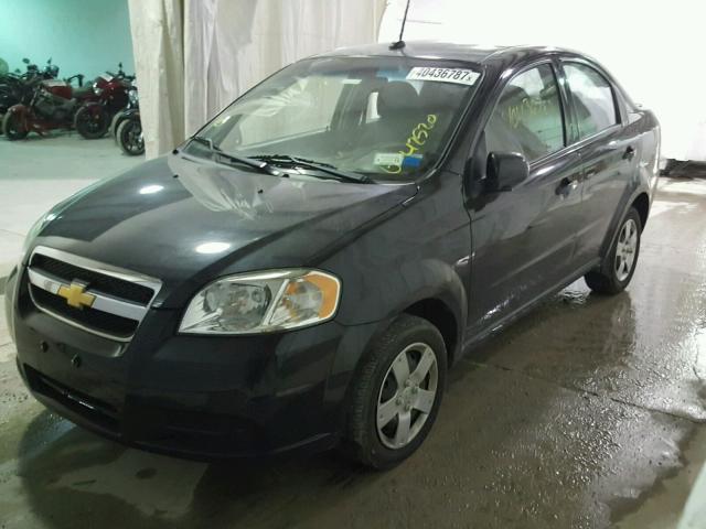 KL1TD5DE4AB135533 - 2010 CHEVROLET AVEO LS BLACK photo 2