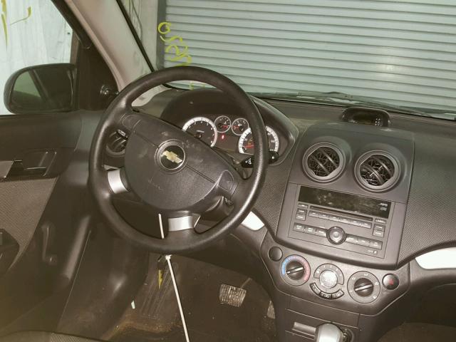 KL1TD5DE4AB135533 - 2010 CHEVROLET AVEO LS BLACK photo 9