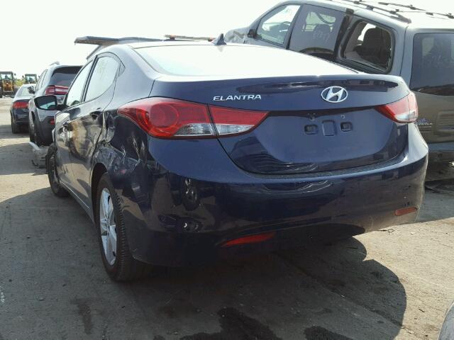 5NPDH4AE0DH452826 - 2013 HYUNDAI ELANTRA GL BLUE photo 3