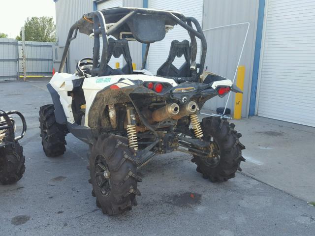 3JBPGDP15EJ000276 - 2014 CAN-AM MAVERICK 1 WHITE photo 3