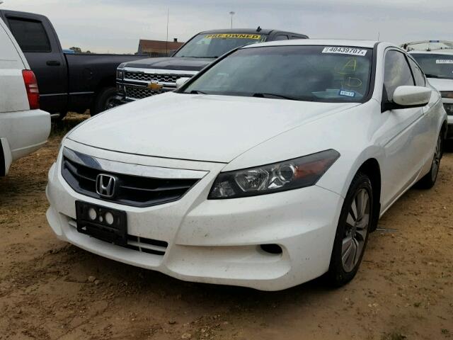 1HGCS1B82CA023702 - 2012 HONDA ACCORD EXL WHITE photo 2