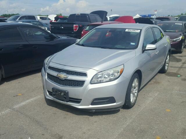 1G11D5RR5DF113235 - 2013 CHEVROLET MALIBU 1LT SILVER photo 2