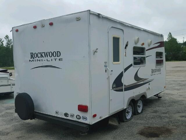 4X4TRLT259D103786 - 2009 FORR ROCKWOOD 白色 照片 4