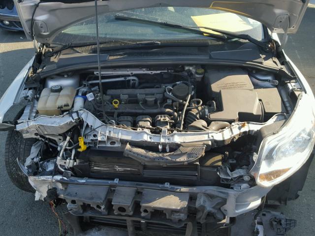 1FAHP3K26CL452851 - 2012 FORD FOCUS SE SILVER photo 7