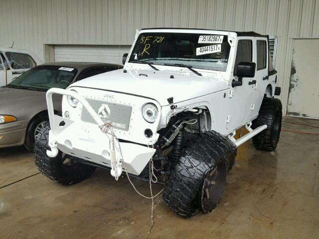 1J4BA6H19BL536074 - 2011 JEEP WRANGLER U WHITE photo 2