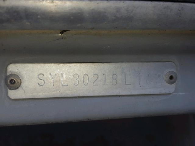 SYL30218L102 - 2002 SYLV BOAT WHITE photo 10