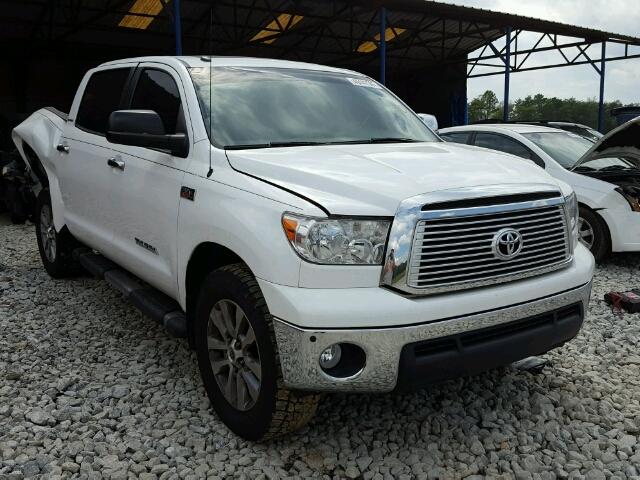 5TFHW5F18DX303362 - 2013 TOYOTA TUNDRA CRE WHITE photo 1