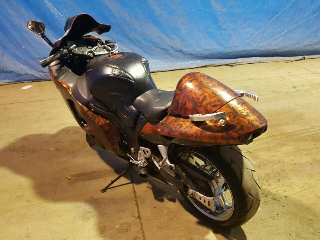 JS1GW71A652109405 - 2005 SUZUKI GSX1300 RK ORANGE photo 3