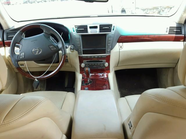 JTHGL5EF5A5040738 - 2010 LEXUS LS 460L BEIGE photo 10