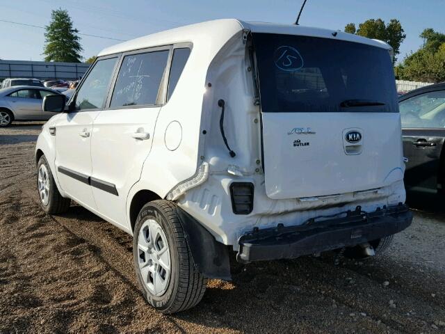 KNDJT2A52C7452674 - 2012 KIA SOUL WHITE photo 3